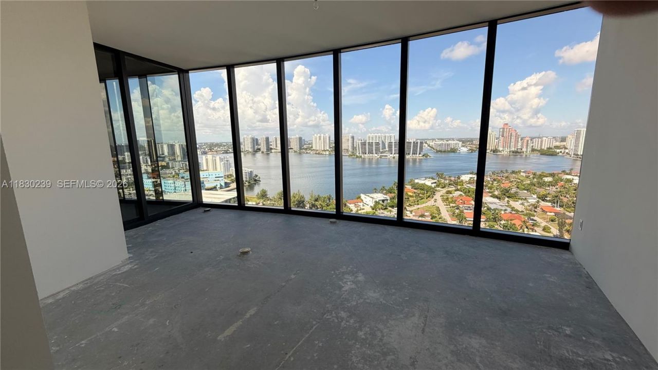 18555 Collins Ave, Unit 2303, Sunny Isles Beach, FL 33160 Photo