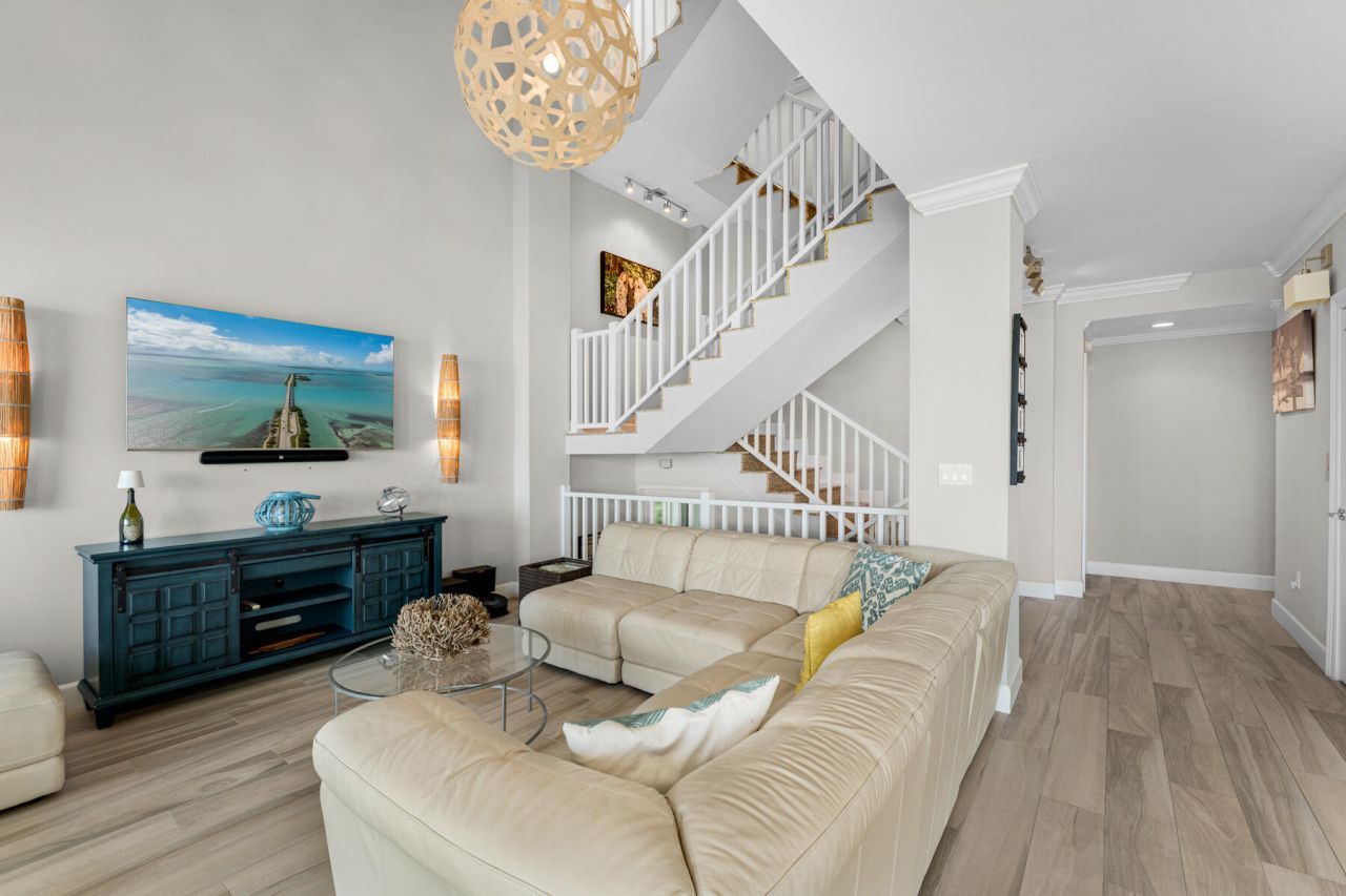 108 N Bounty Lane, Key Largo, FL 33037 Photo