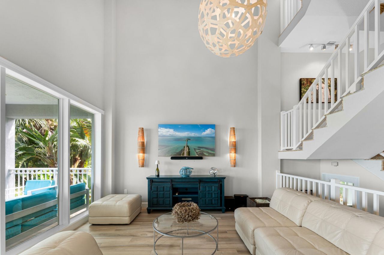 108 N Bounty Lane, Key Largo, FL 33037 Photo