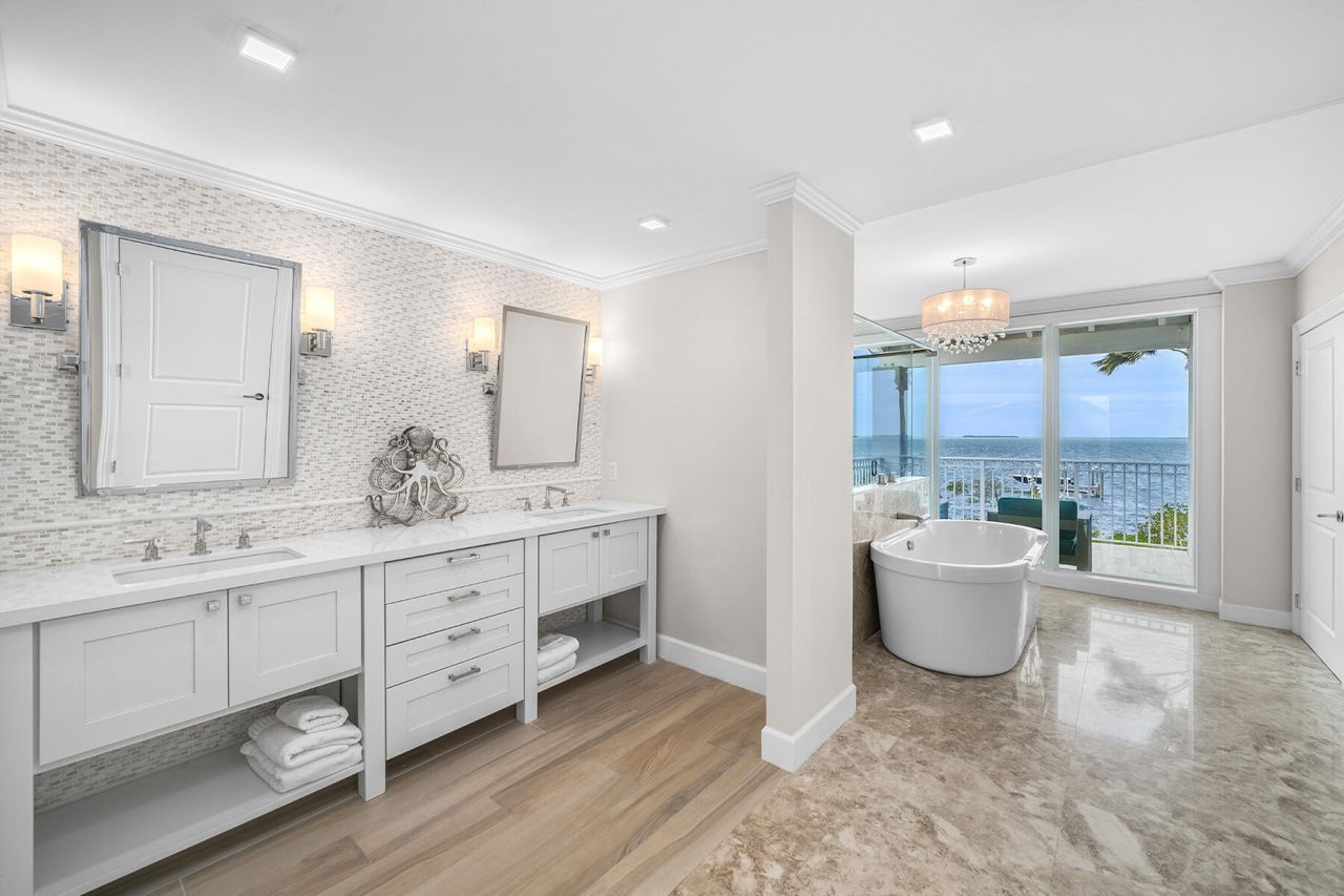 108 N Bounty Lane, Key Largo, FL 33037 Photo