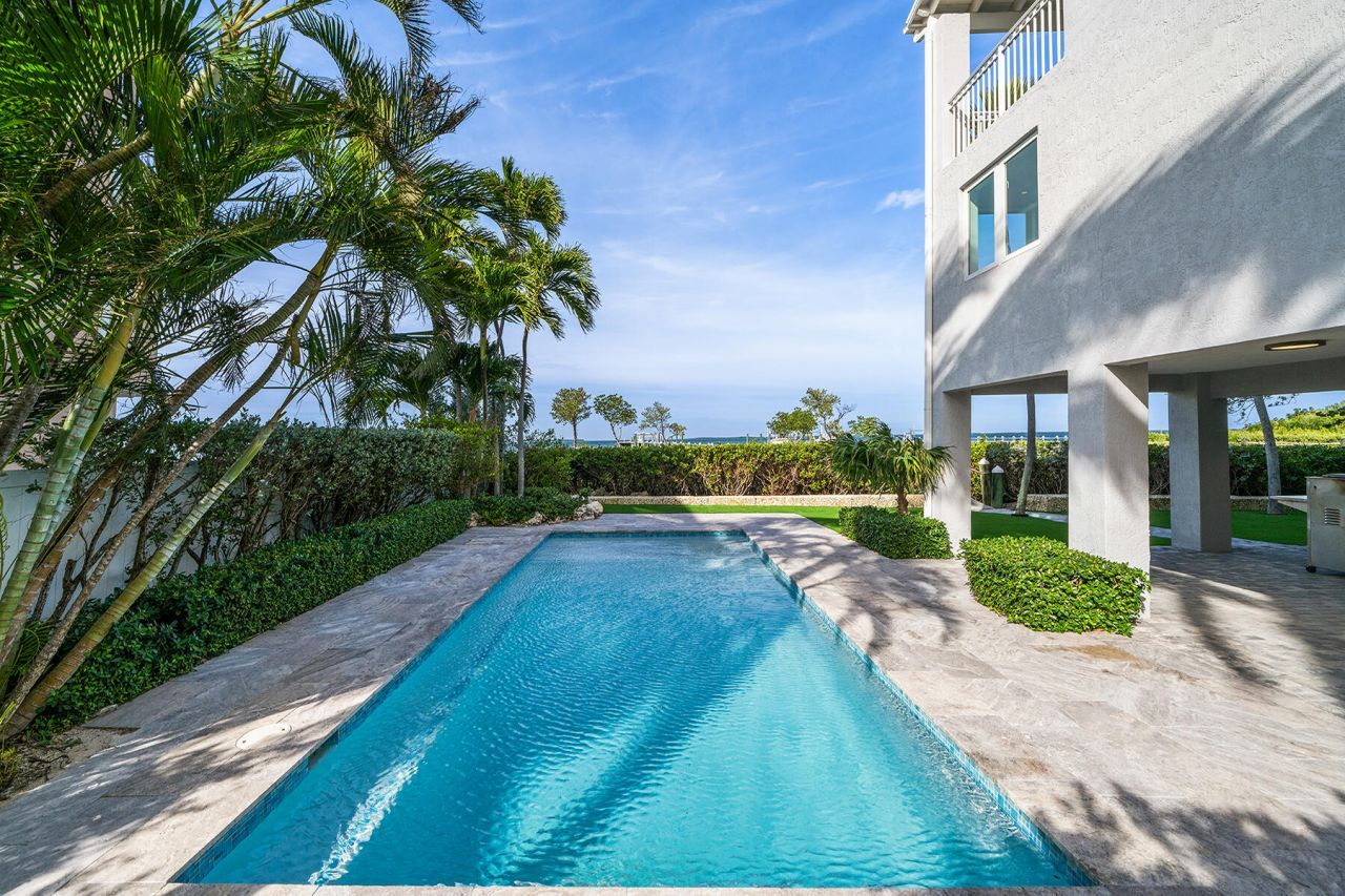 108 N Bounty Lane, Key Largo, FL 33037 Photo