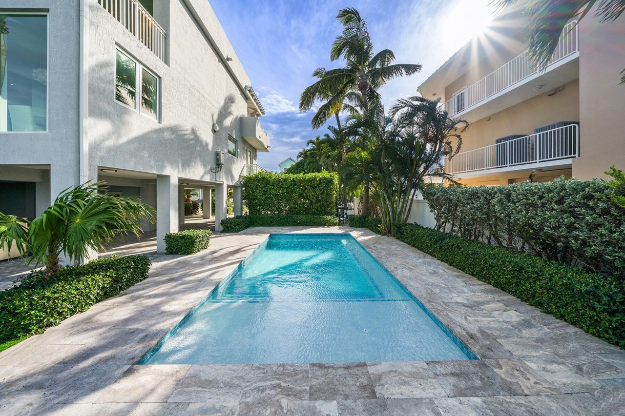 108 N Bounty Lane, Key Largo, FL 33037 Photo