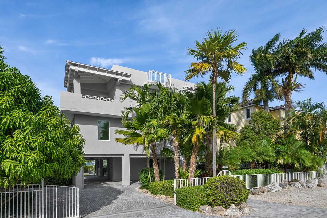 108 N Bounty Lane, Key Largo, FL 33037 Photo