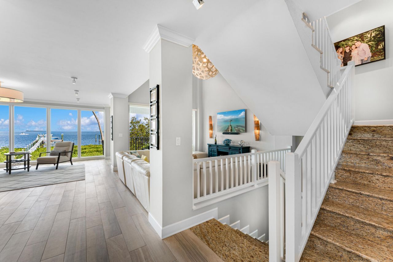 108 N Bounty Lane, Key Largo, FL 33037 Photo