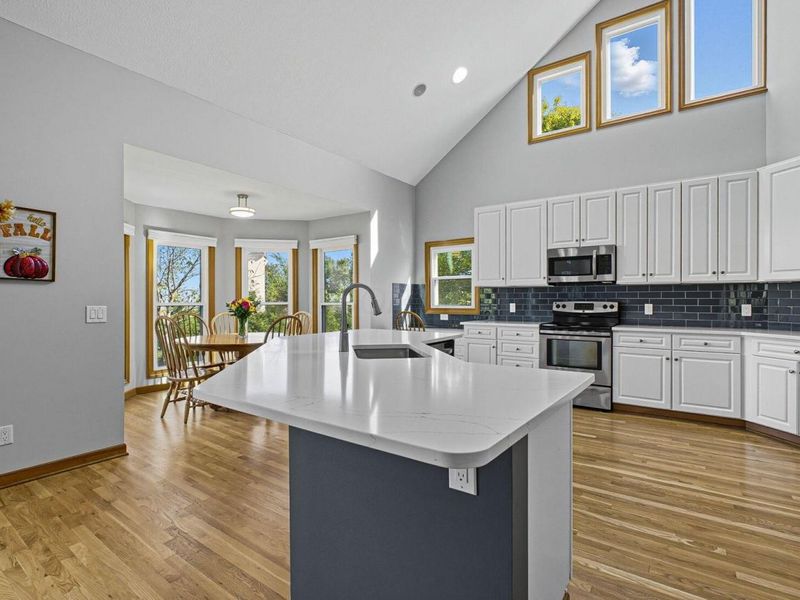 5962 Heritage Lakes Drive, Hilliard, OH 43026 Photo 22