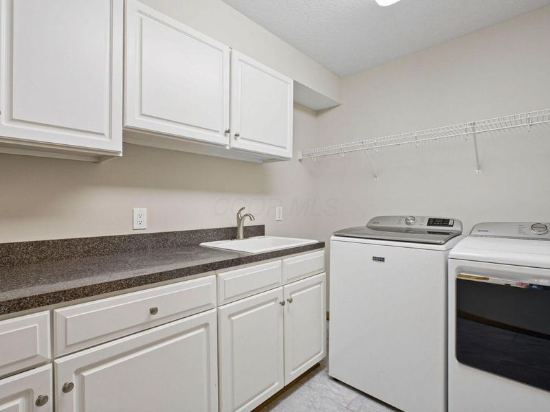 5962 Heritage Lakes Drive, Hilliard, OH 43026 Photo 40