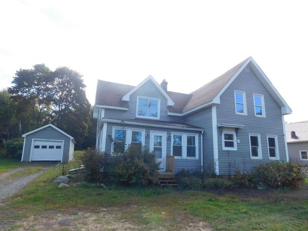 15 Main Road, Eddington, ME 04428