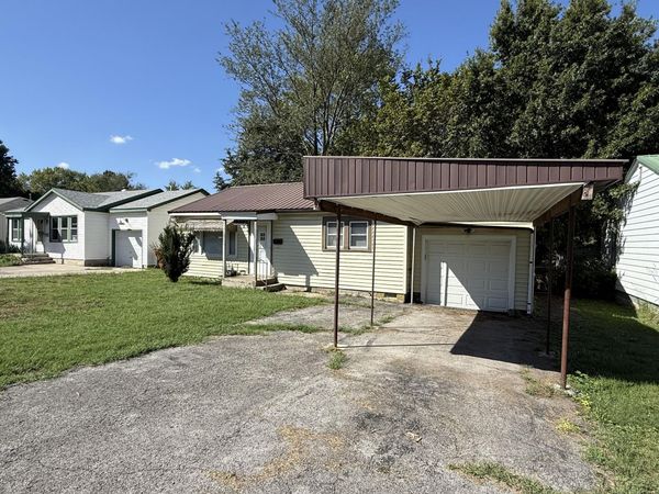 1719 N Weller Avenue, Springfield, MO 65803