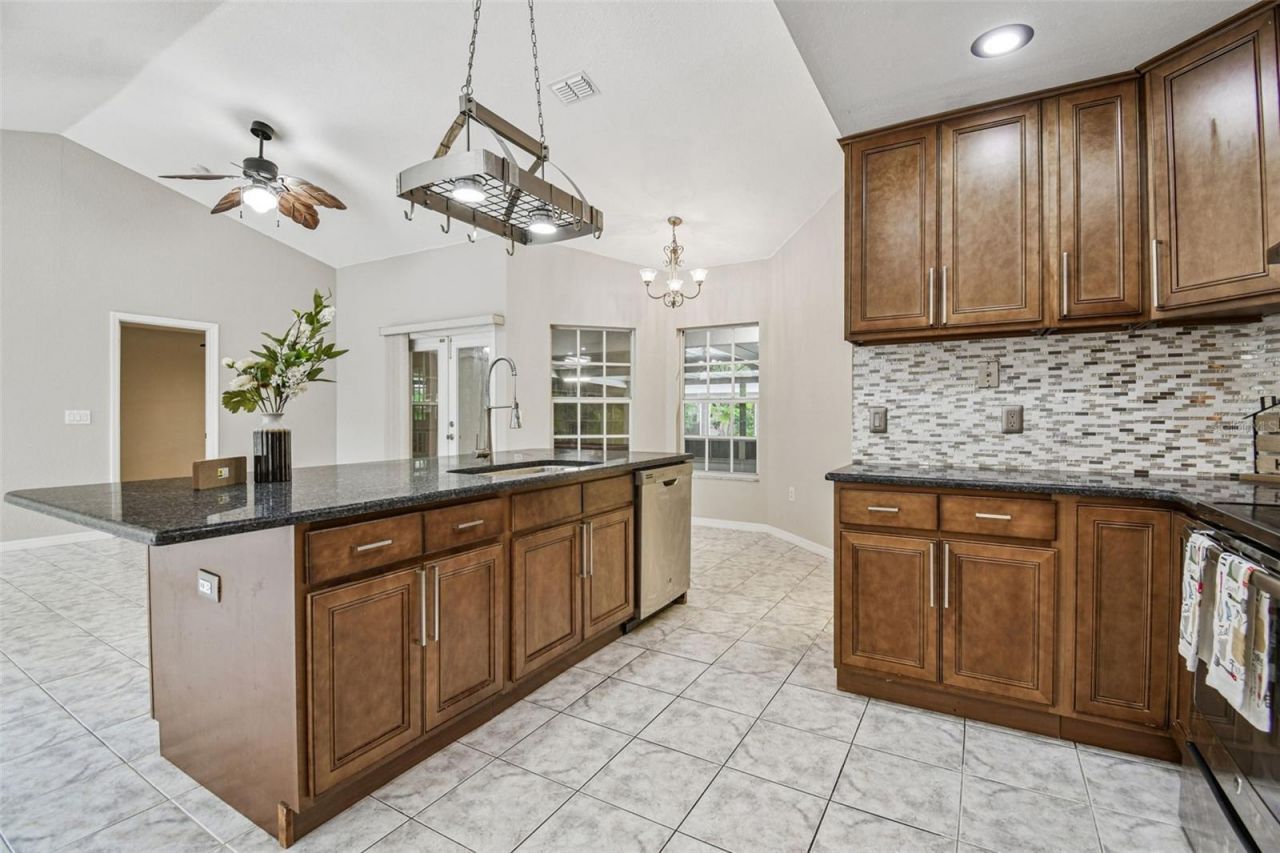 5504 Bruton Road, Plant City, FL 33565 Photo