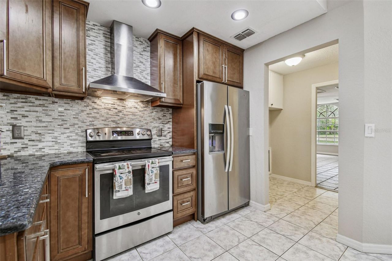 5504 Bruton Road, Plant City, FL 33565 Photo