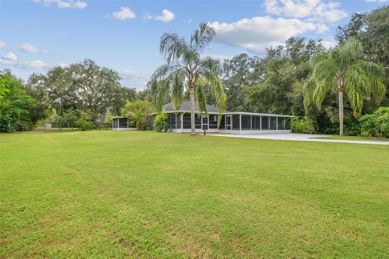 5504 Bruton Road, Plant City, FL 33565 Photo