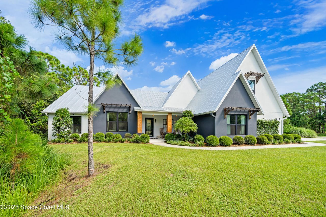 7010 Indian River Boulevard, Grant-valkaria, FL 32949 Photo