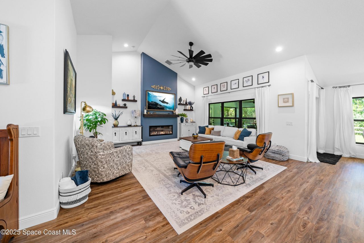 7010 Indian River Boulevard, Grant-valkaria, FL 32949 Photo