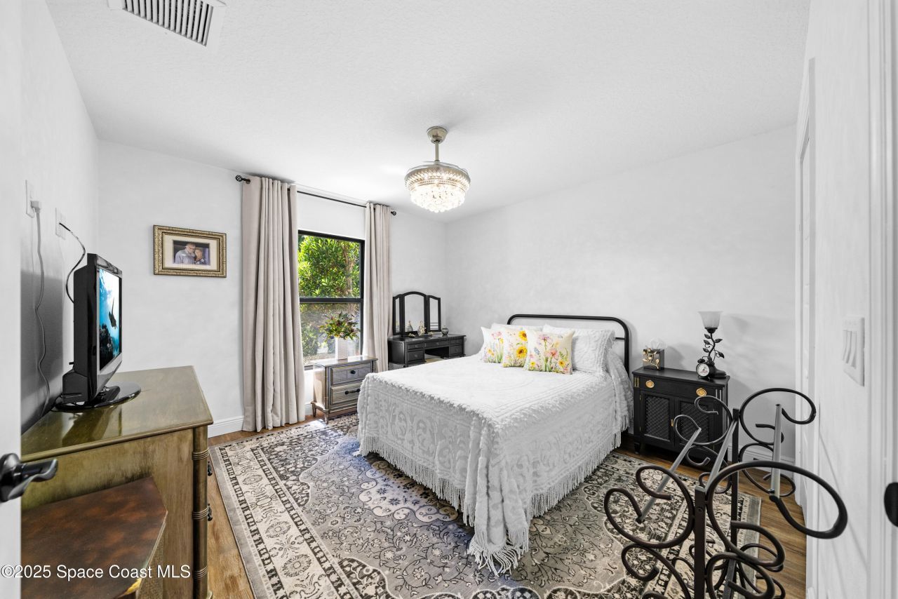 7010 Indian River Boulevard, Grant-valkaria, FL 32949 Photo