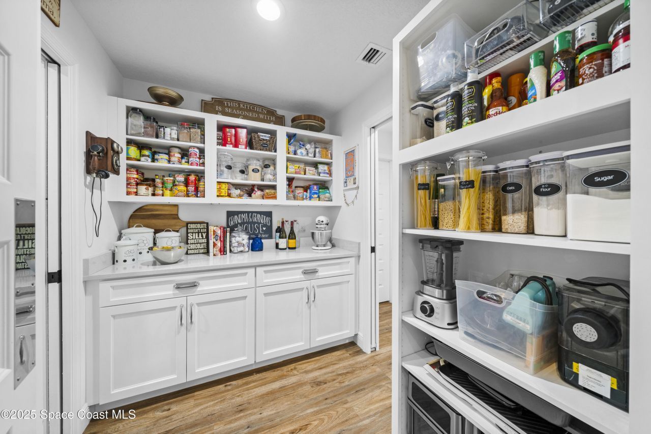 7010 Indian River Boulevard, Grant-valkaria, FL 32949 Photo