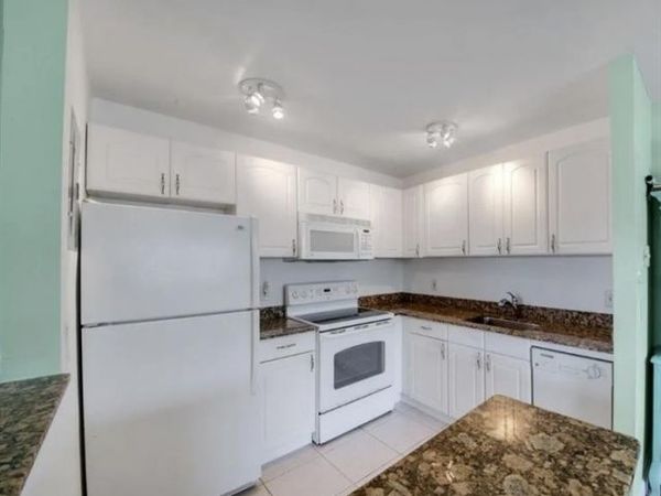 223 Flanders, Unit E, Delray Beach, FL 33484