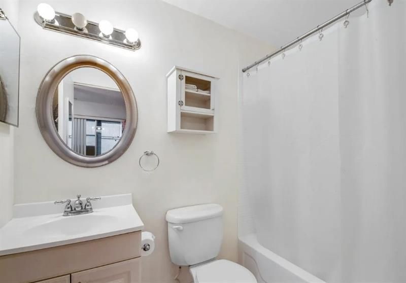 223 Flanders, Unit E, Delray Beach, FL 33484 Photo