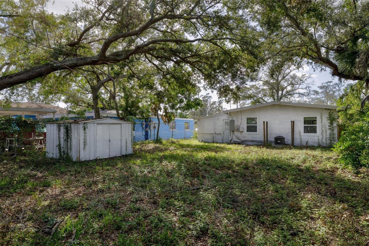 2356 Kingston Street S, Saint Petersburg, FL 33711 Photo