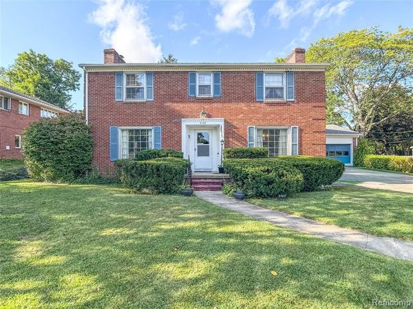 3102 Westwood Parkway, Flint, MI 48503