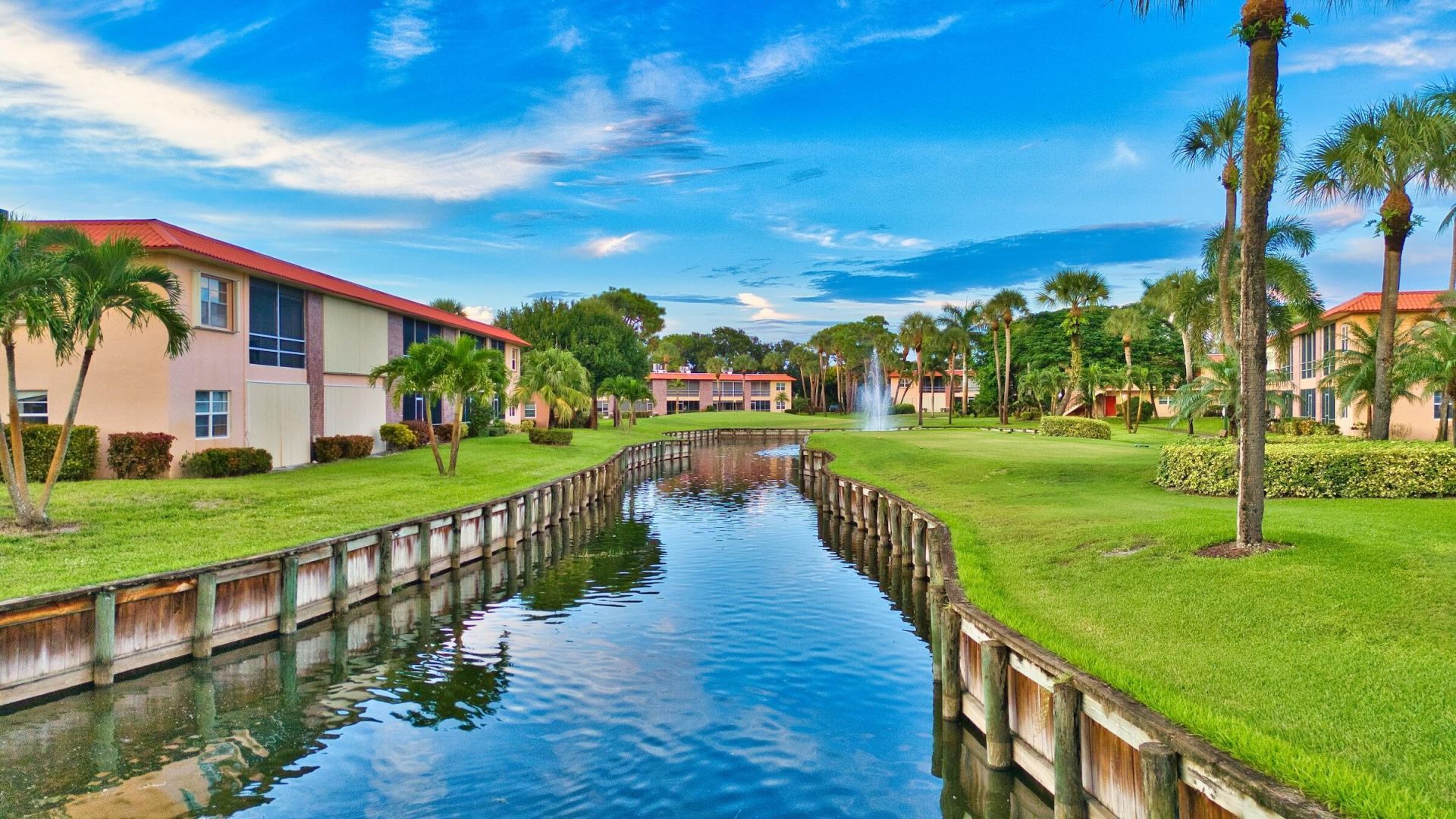 1911 SW Palm City Road, Unit J, Stuart, FL 34994 Photo