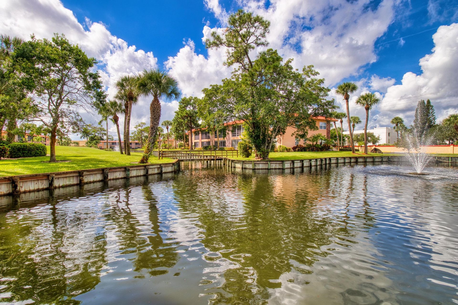 1911 SW Palm City Road, Unit J, Stuart, FL 34994 Photo