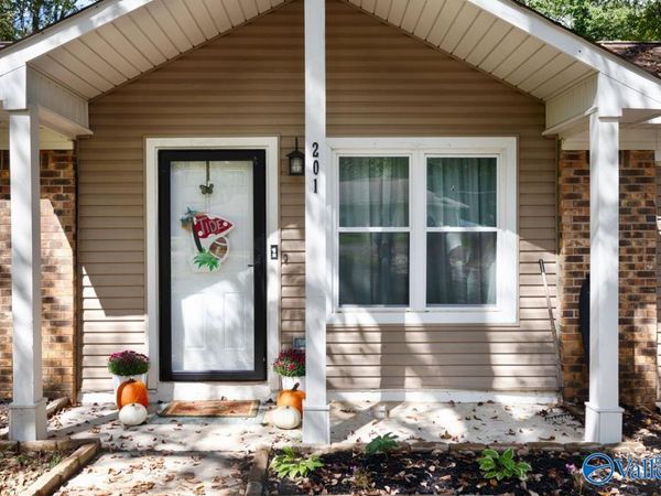 201 Amy Drive, Huntsville, AL 35811