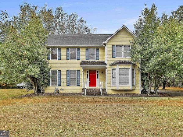 105 Sweet Briar Trail, Fayetteville, GA 30215