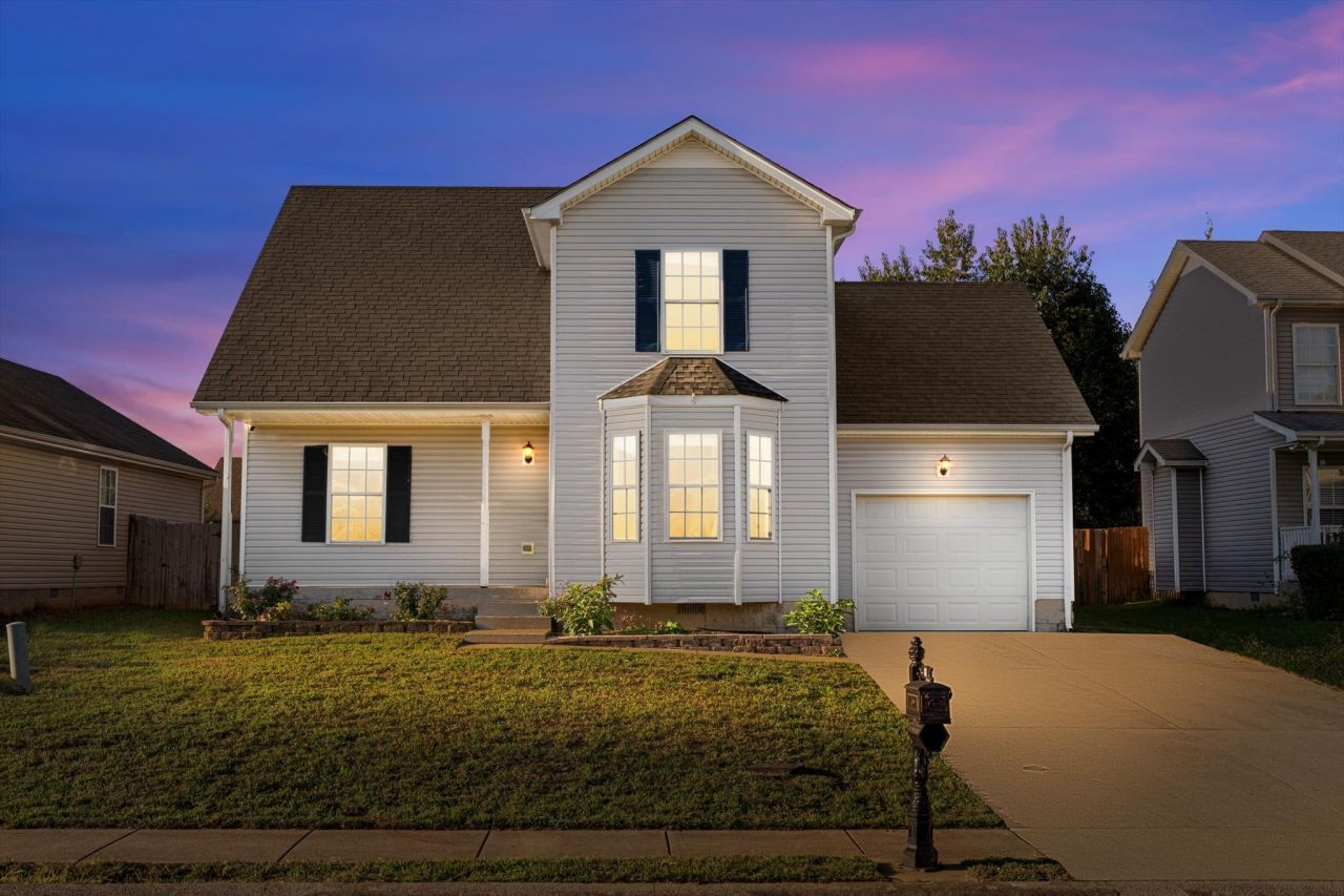 515 Fox Trot Dr, Clarksville, TN 37042 Main Photo