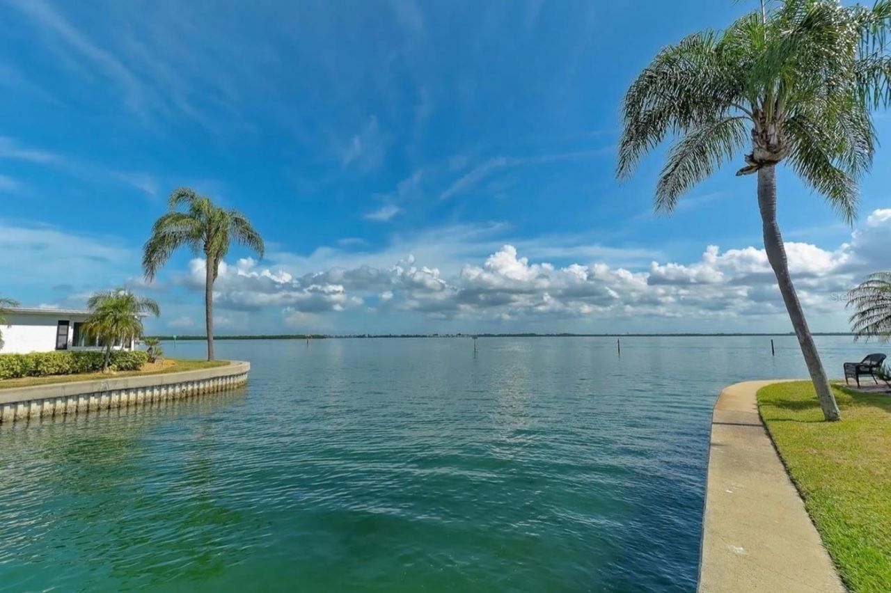 669 Spanish Drive N, Unit 21, Longboat Key, FL 34228 Photo