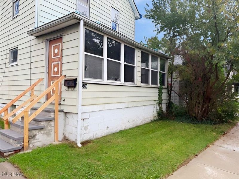 4309 E 73 Street, Cleveland, OH 44105 Photo 3