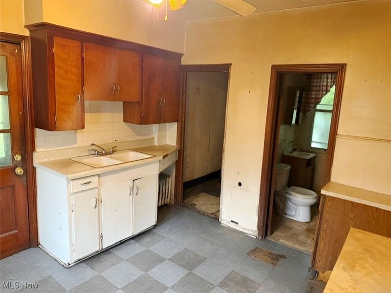 4309 E 73 Street, Cleveland, OH 44105 Photo 9