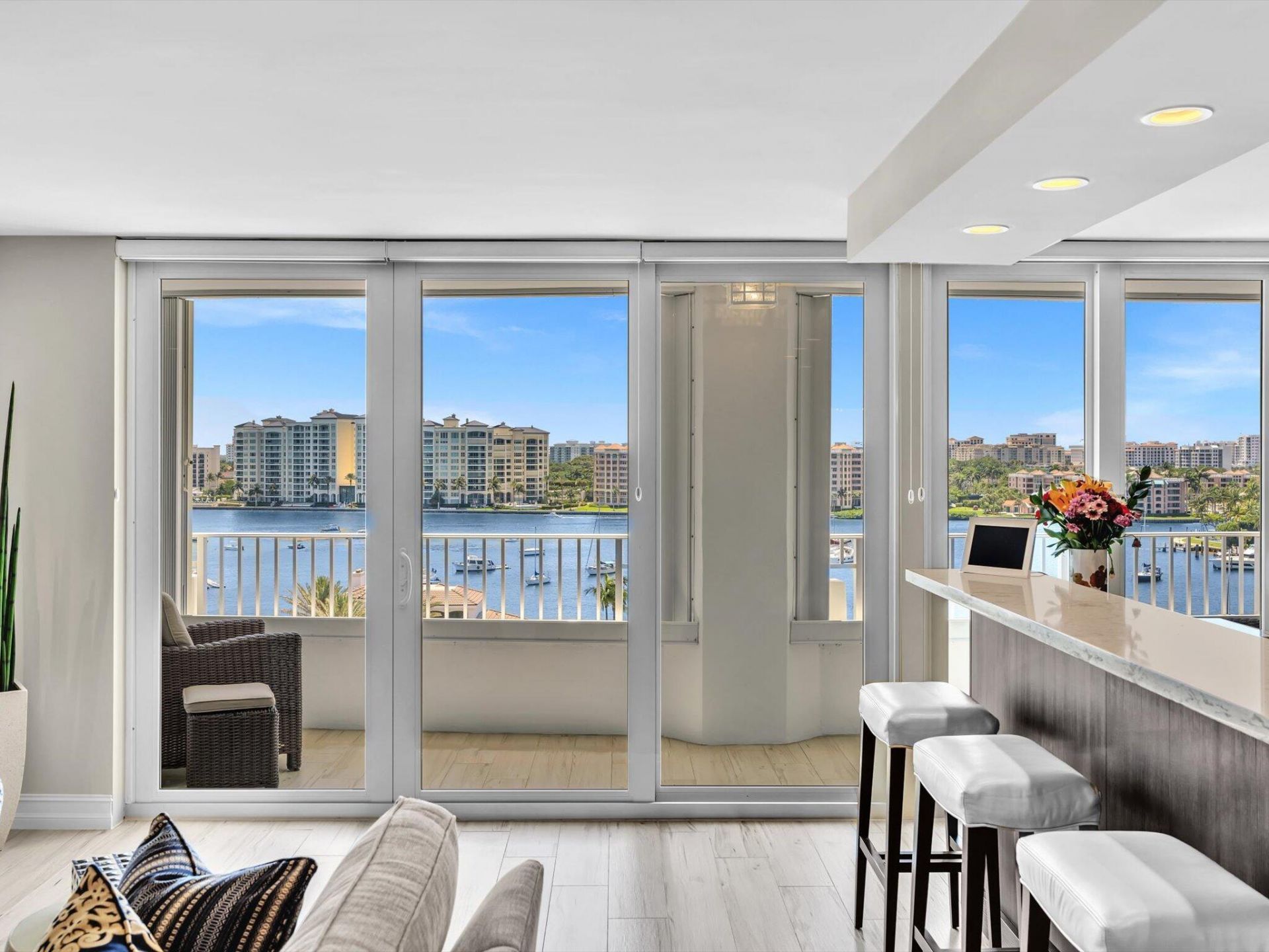 500 S Ocean Boulevard, Unit 909, Boca Raton, FL 33432 Photo