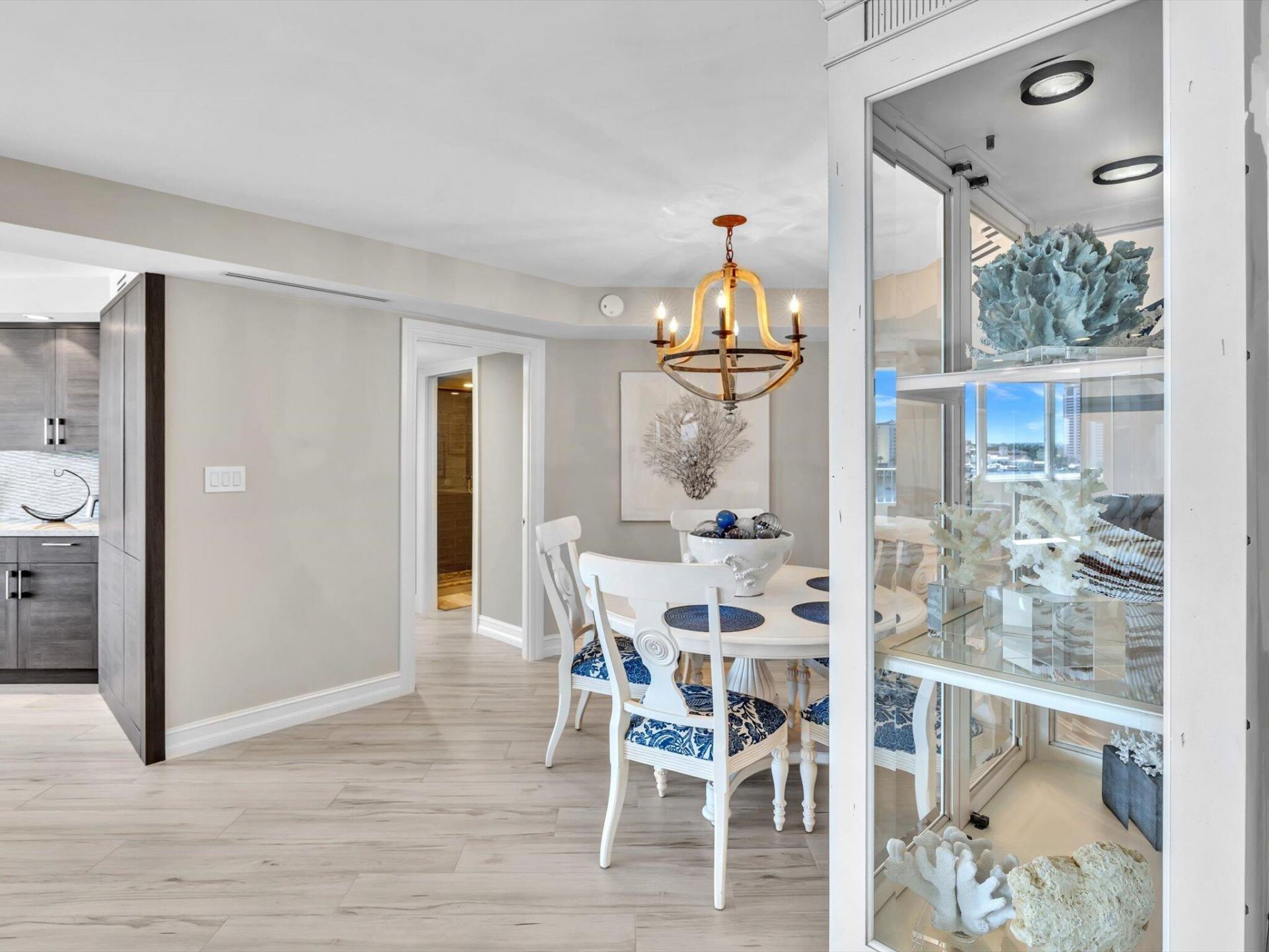 500 S Ocean Boulevard, Unit 909, Boca Raton, FL 33432 Photo