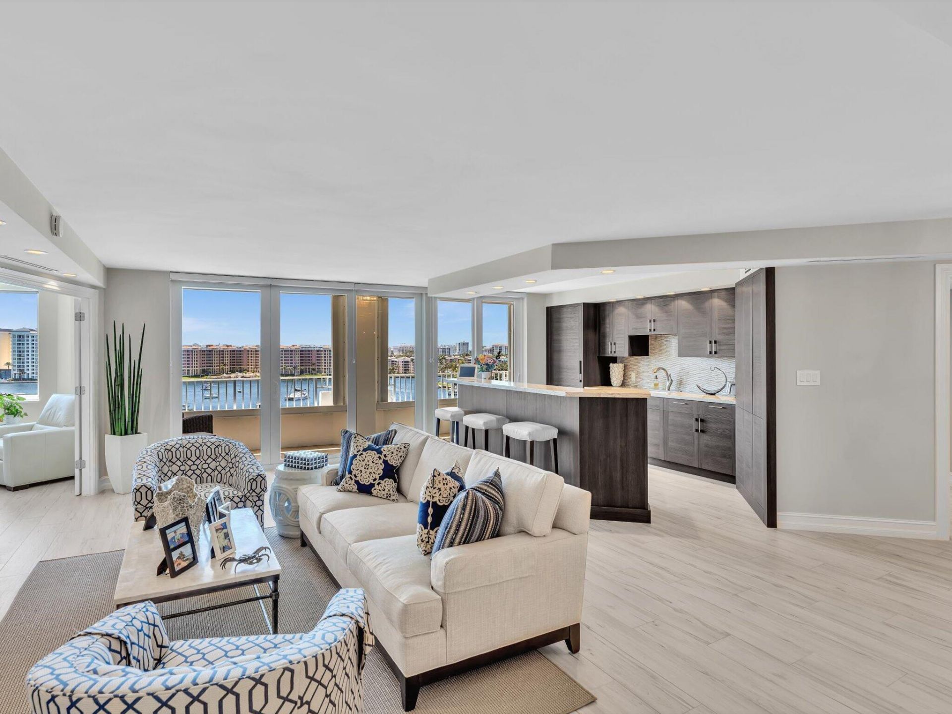 500 S Ocean Boulevard, Unit 909, Boca Raton, FL 33432 Photo