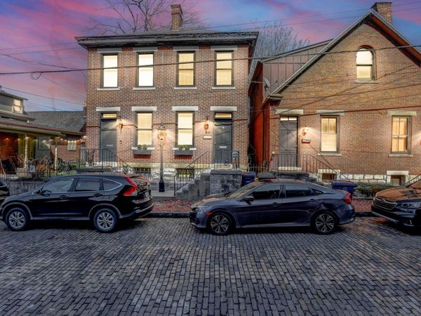 582 S Pearl Street, Columbus, OH 43215