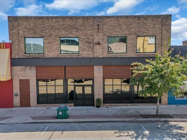 227 S Cedar Ave, South Pittsburg, TN 37380