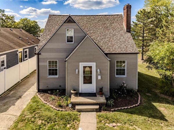 4522 S Calhoun Street, Fort Wayne, IN 46807