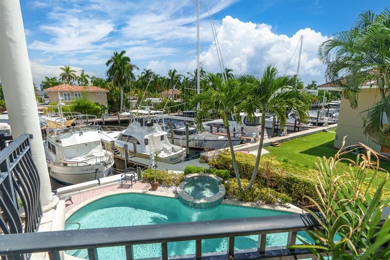 70 Isle Of Venice, Unit 203, Fort Lauderdale, FL 33301 Photo