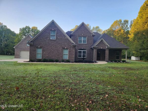 8107 Steven Henry Road, Hernando, MS 38632