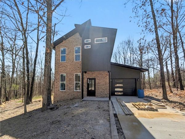 4 Hart Lane, Bella Vista, AR 72714