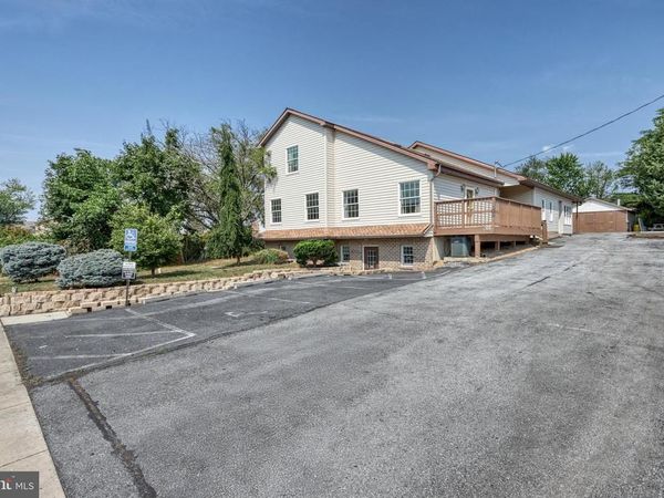 305 W SHADY LANE, ENOLA, PA 17025