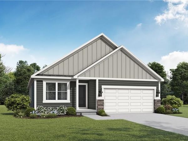 1014 Branchwood Lane, Raymore, MO 64083