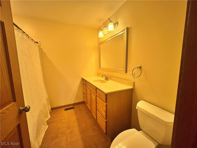 17583 Davis Ridge Road, Caldwell, OH 43724 Photo 28