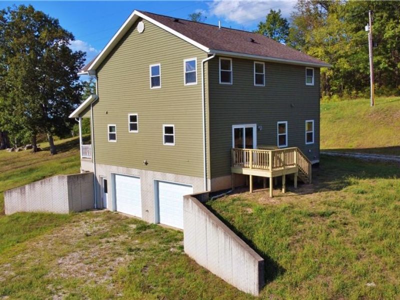 17583 Davis Ridge Road, Caldwell, OH 43724 Photo 5