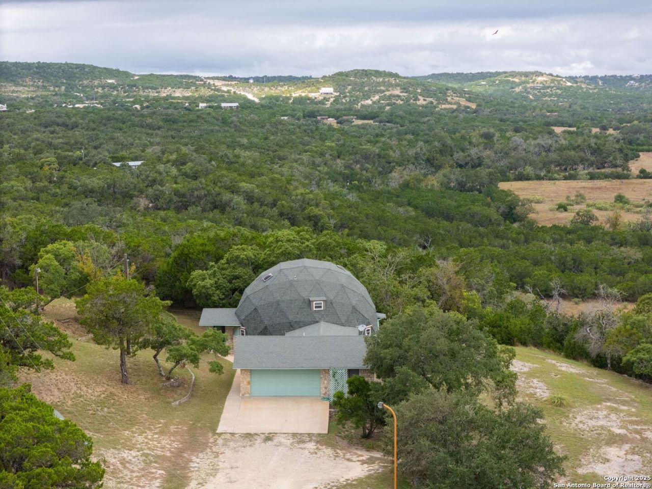 448 Red Rock Road, Blanco, TX 78606 Main Photo