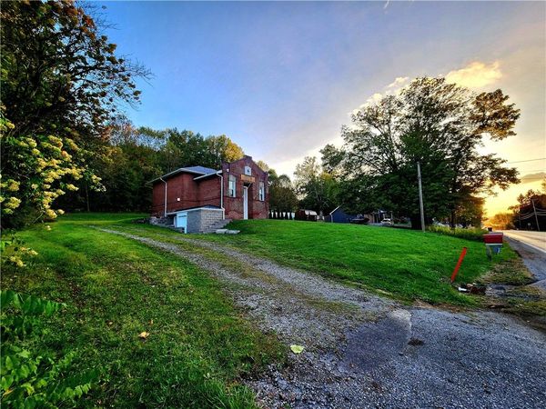 1750 Harbor Edinburg Rd, Edinburg, PA 16116