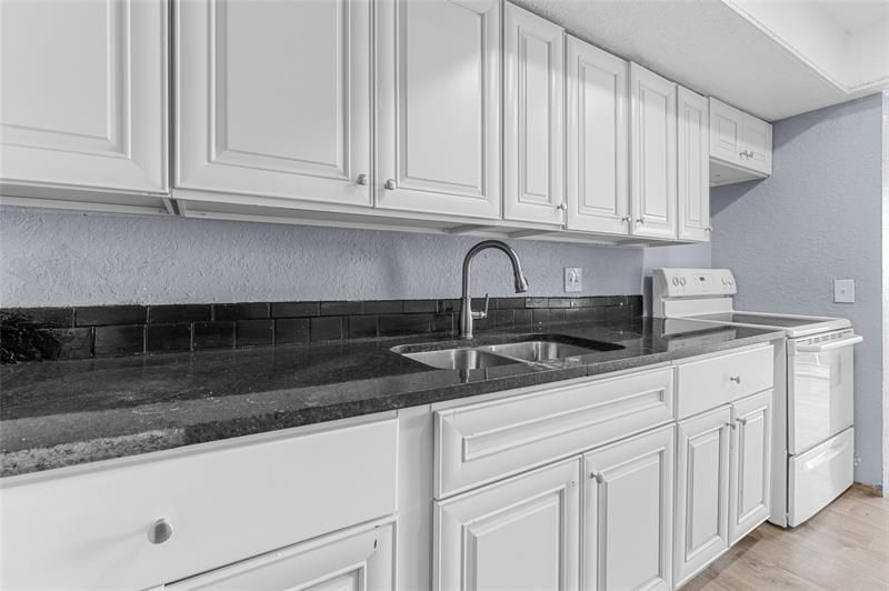 5970 NW 21st Street, Unit 54-E, Fort Lauderdale, FL 33313 Photo