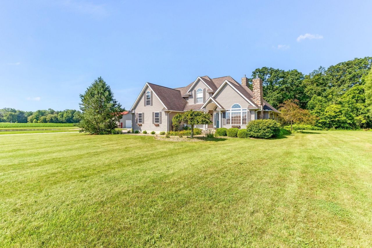 6247 State Route 61, Shelby, OH 44875 Main Photo