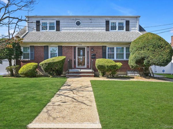 95-26 243rd Street, Unit 2nd Floor, Floral Park, NY 11001