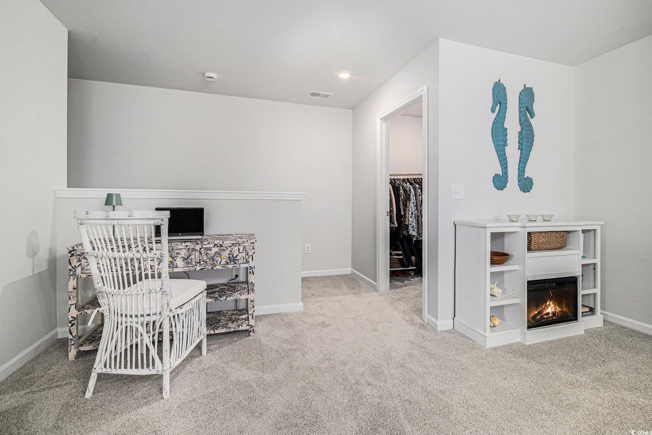 307 N Sandridgebury Dr. Photo 23